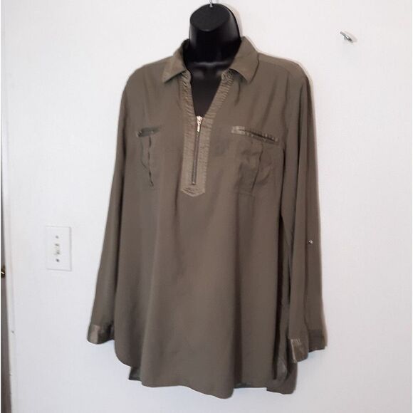 Chico's olive green zip neckline blouse - Picture 5 of 6